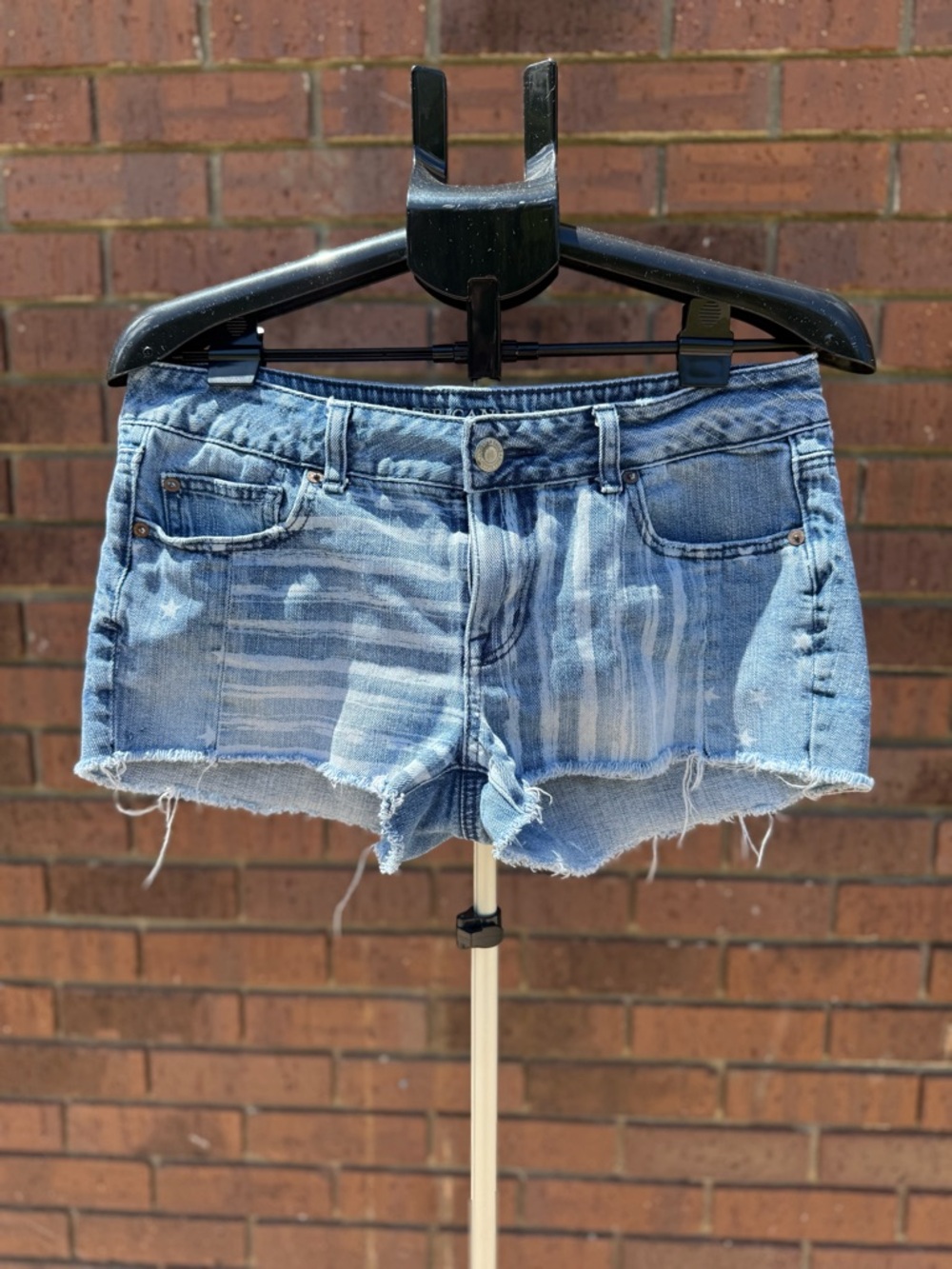 Y2K American Eagle Flag Print Short Shorts Size 10 Denim Jean Low Rise Stars Raw